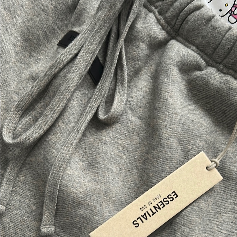 Essentials Gray Sweatpants - Picture 4 of 4